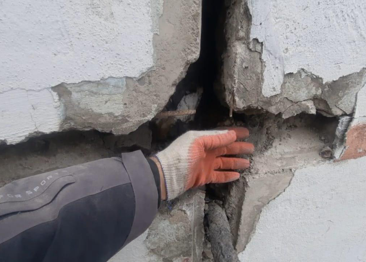 Ремонт межпанельных швов, Красноярск, КрасВысотМонтаж, Вилатерм, герметик Ecoroom, высотные работы, промышленный альпинизм, промальп, Penosil, качественный ремонт, высотные работы, промышленный альпинизм